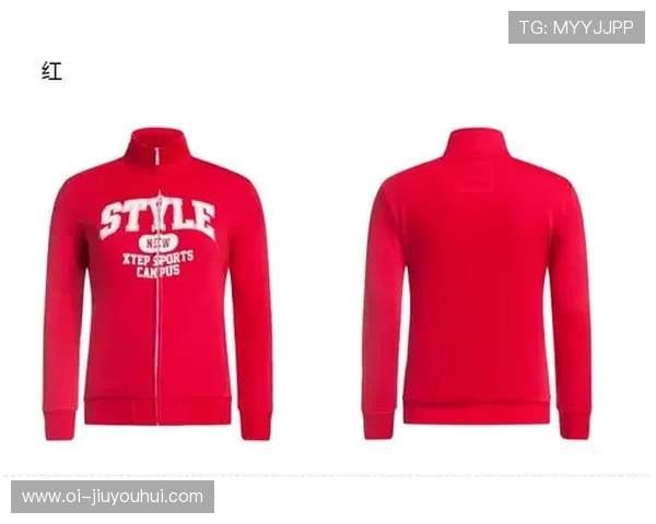 适合6至12岁儿童穿着的红色足球运动服18号款式时尚舒适